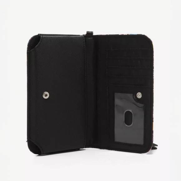 NWT Stranger Things Chibi Characters Tech Wallet - Picture 3 of 10